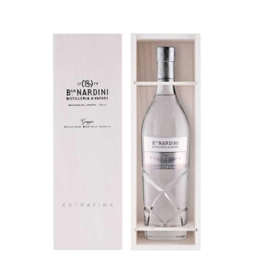 Grappa Nardini Bianca Extrafina cl 70 Cassetta Legno Selezione